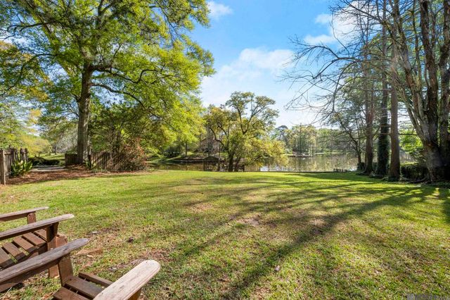 1015 Claiborne Rd, Baton Rouge, LA 70810