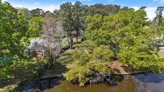 1015 Claiborne Rd, Baton Rouge, LA 70810