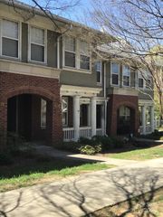 614 E 9th Street, Charlotte, NC 28202