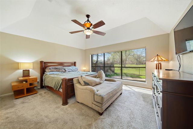 1915 Rock Fence Drive, Richmond, TX 77406