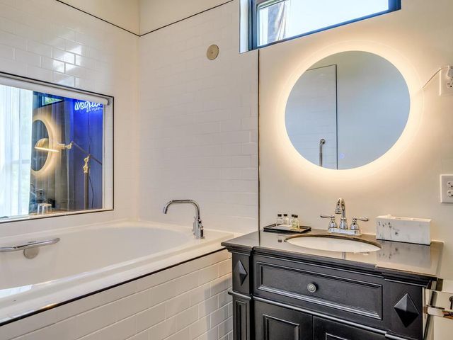 1304 Rio Grande ST, Austin, TX 78701