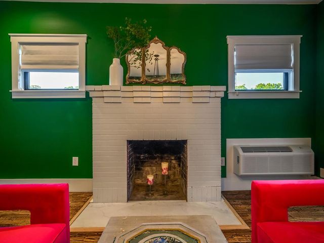 1304 Rio Grande ST, Austin, TX 78701
