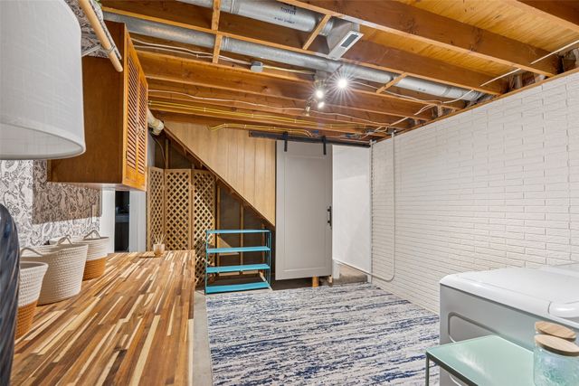 917 S Roche Street, Knoxville, IA 50138