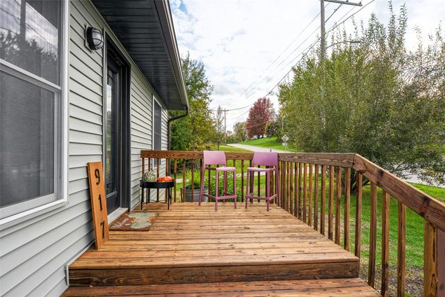 917 S Roche Street, Knoxville, IA 50138