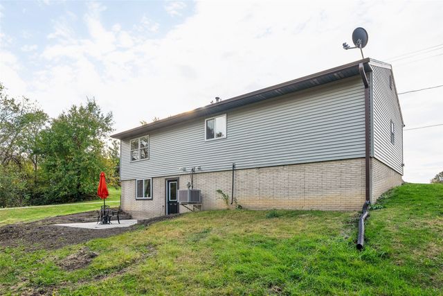 917 S Roche Street, Knoxville, IA 50138