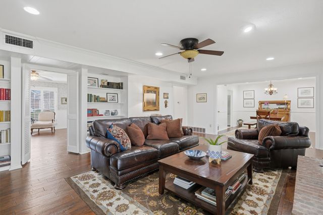 79 One Main Place, Benbrook, TX 76126