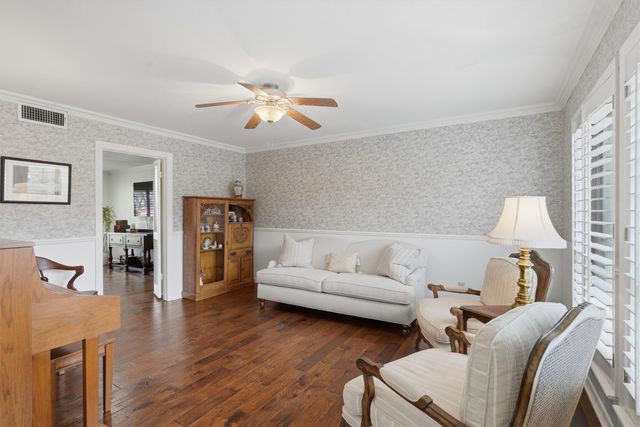79 One Main Place, Benbrook, TX 76126