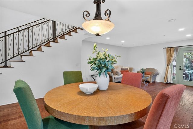 4301 Los Feliz 12, Los Angeles, CA 90027