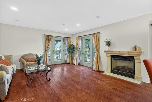 4301 Los Feliz 12, Los Angeles, CA 90027