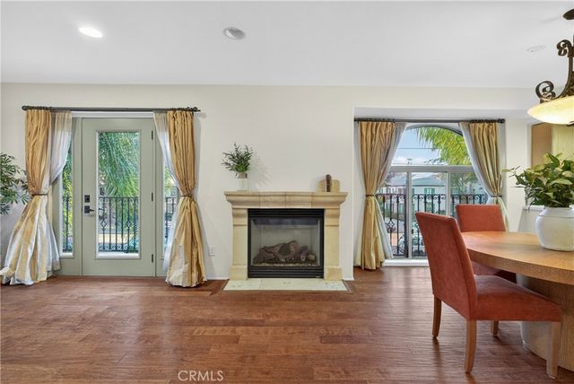 4301 Los Feliz 12, Los Angeles, CA 90027