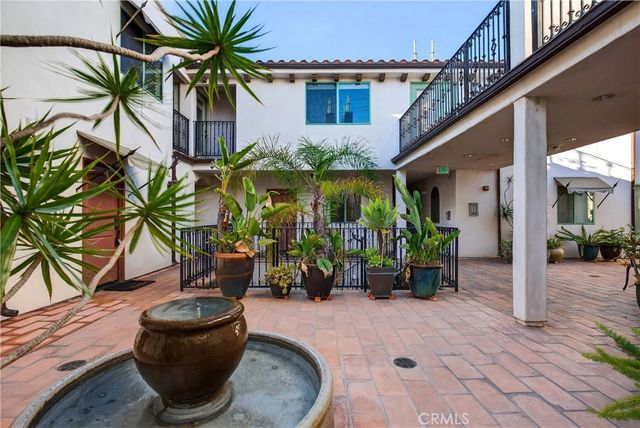 4301 Los Feliz 12, Los Angeles, CA 90027