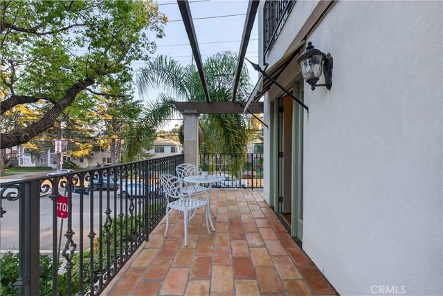 4301 Los Feliz 12, Los Angeles, CA 90027