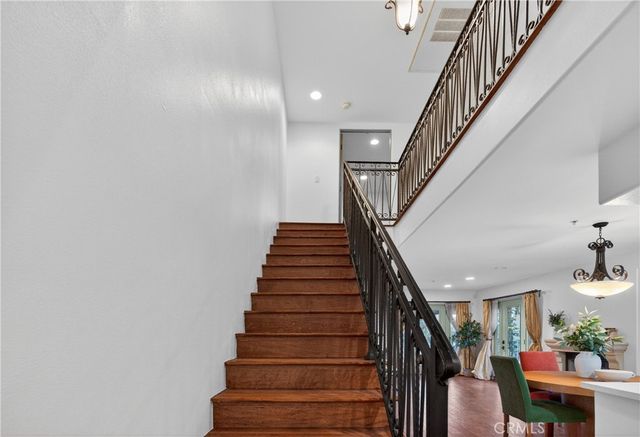 4301 Los Feliz 12, Los Angeles, CA 90027