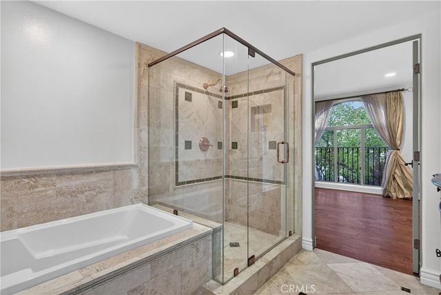 4301 Los Feliz 12, Los Angeles, CA 90027