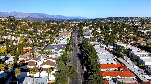 4301 Los Feliz 12, Los Angeles, CA 90027