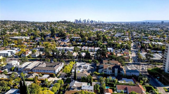 4301 Los Feliz 12, Los Angeles, CA 90027