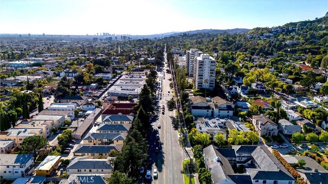 4301 Los Feliz 12, Los Angeles, CA 90027