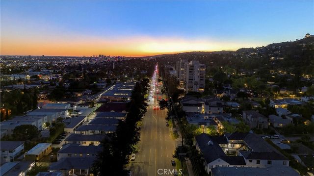 4301 Los Feliz 12, Los Angeles, CA 90027