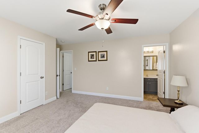 230 Grandale Drive, Valparaiso, IN 46385