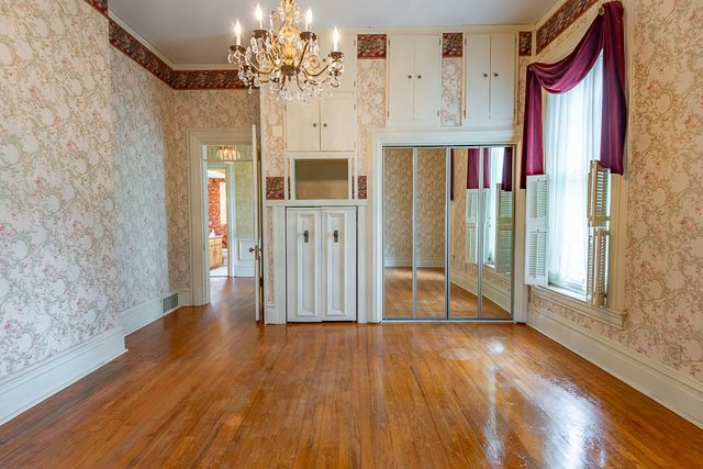 625 South Avenue, Springfield, MO 65806