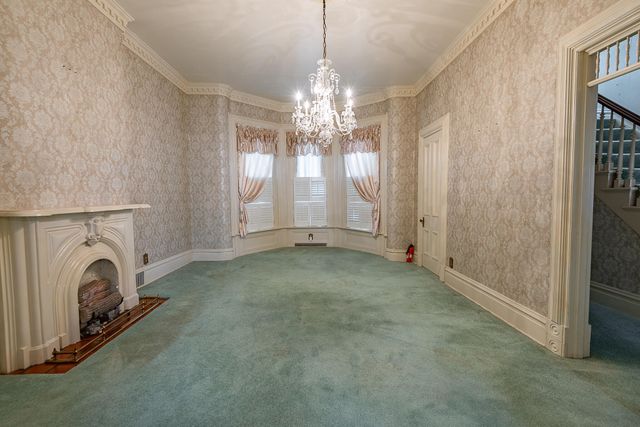 625 South Avenue, Springfield, MO 65806