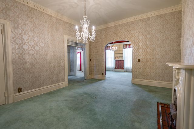 625 South Avenue, Springfield, MO 65806