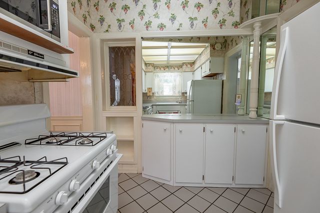 625 South Avenue, Springfield, MO 65806