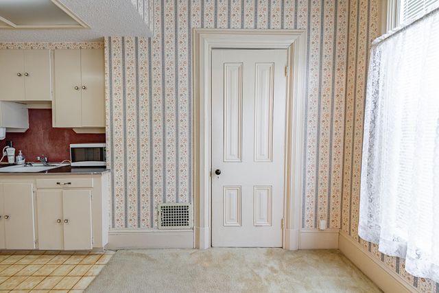 625 South Avenue, Springfield, MO 65806