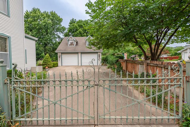 625 South Avenue, Springfield, MO 65806