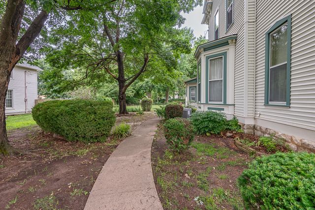 625 South Avenue, Springfield, MO 65806