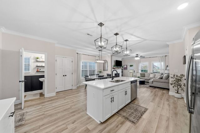 3108 Barnwell Dr, Clarksville, TN 37040