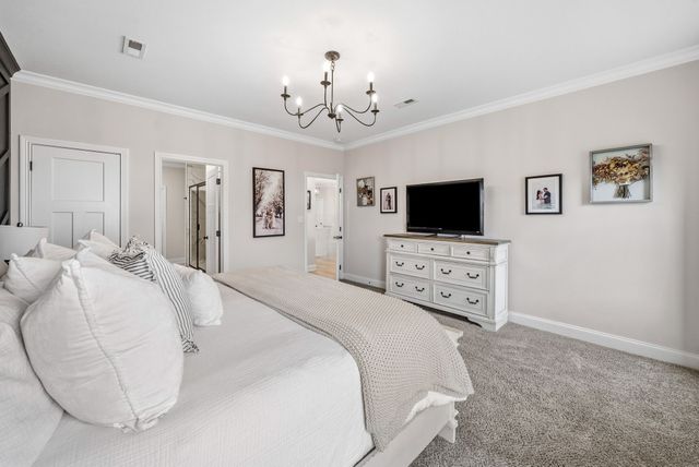 3108 Barnwell Dr, Clarksville, TN 37040