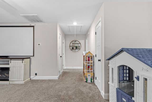 3108 Barnwell Dr, Clarksville, TN 37040