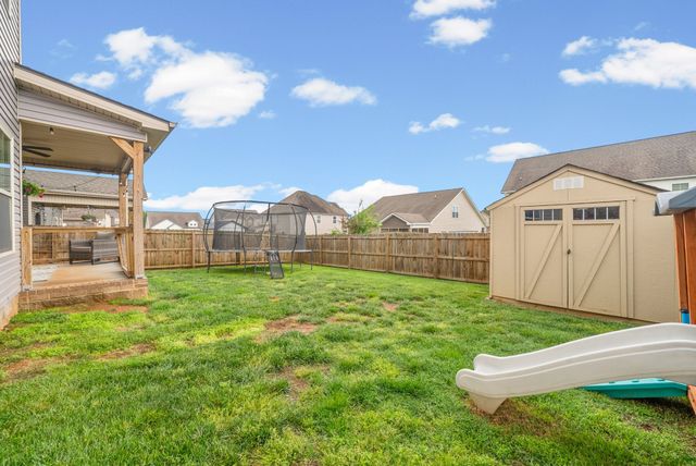 3108 Barnwell Dr, Clarksville, TN 37040