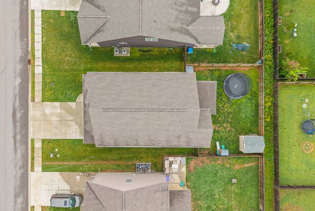 3108 Barnwell Dr, Clarksville, TN 37040