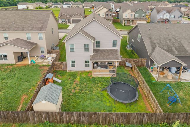 3108 Barnwell Dr, Clarksville, TN 37040