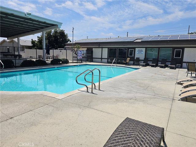 61 Malaga, Tustin, CA 92780