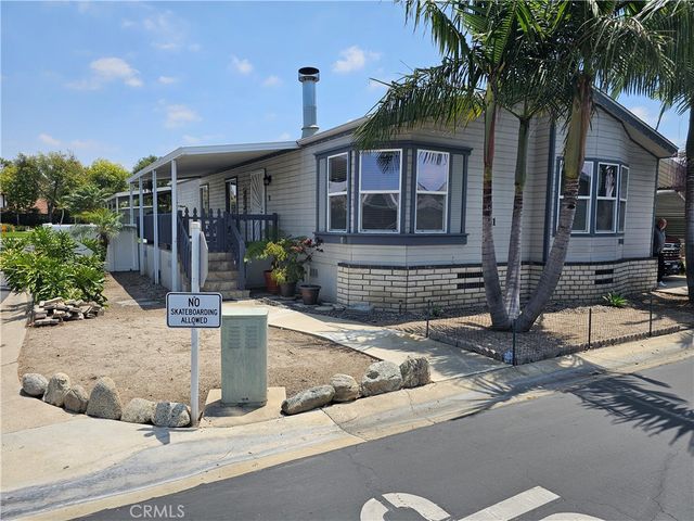 61 Malaga, Tustin, CA 92780