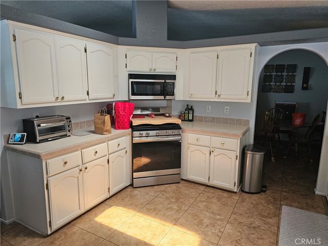 61 Malaga, Tustin, CA 92780