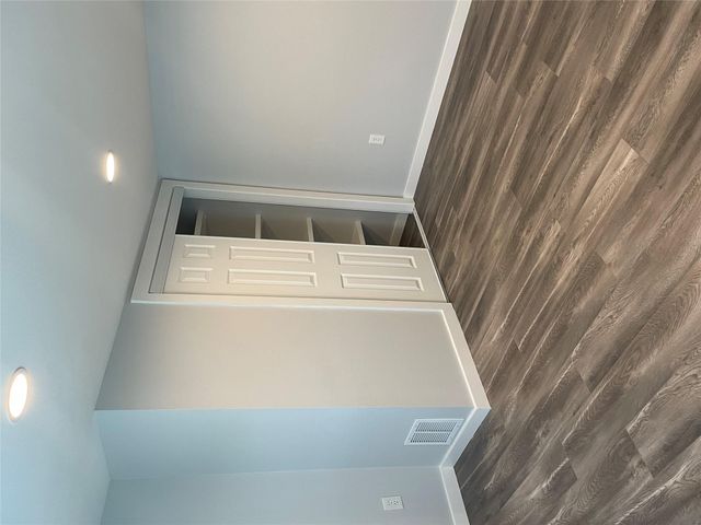 505 N Sheppard ST, Round Rock, TX 78664