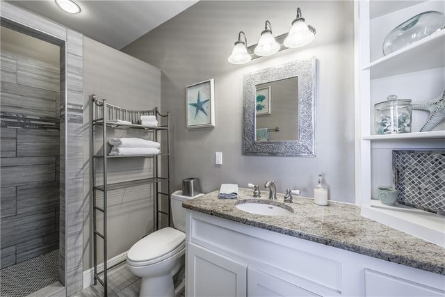 474 Bayside Dr, Port Aransas, TX 78373