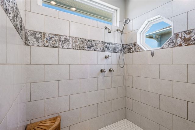 474 Bayside Dr, Port Aransas, TX 78373