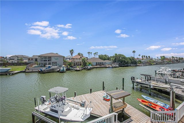 474 Bayside Dr, Port Aransas, TX 78373