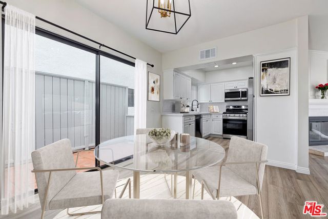 1508 Berkeley Street Unit B, Santa Monica, CA 90404