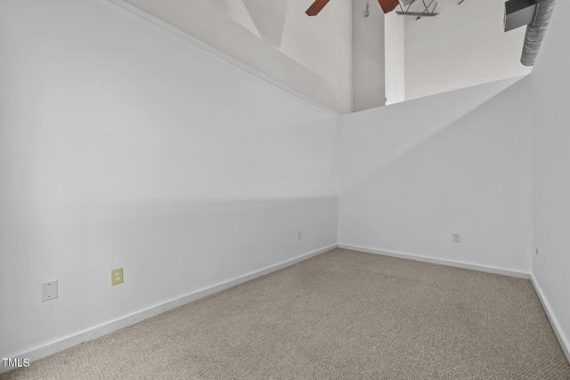 700 Market Street 214, Chapel Hill, NC 27516