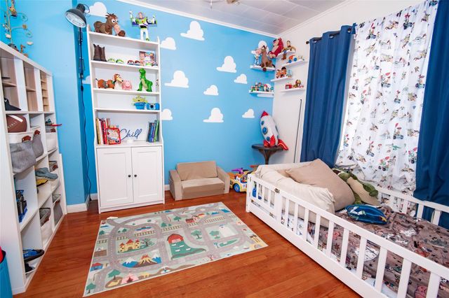 1216 15th Avenue N, Texas City, TX 77590