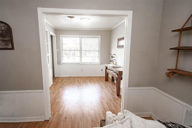 1216 15th Avenue N, Texas City, TX 77590