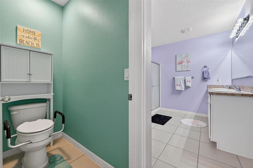 Image 16 of property listing at 113 FISHERMANS COVE DRIVE, Edgewater, FL 32141