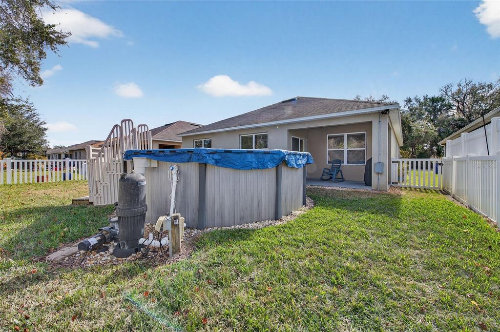 Image 25 of property listing at 113 FISHERMANS COVE DRIVE, Edgewater, FL 32141