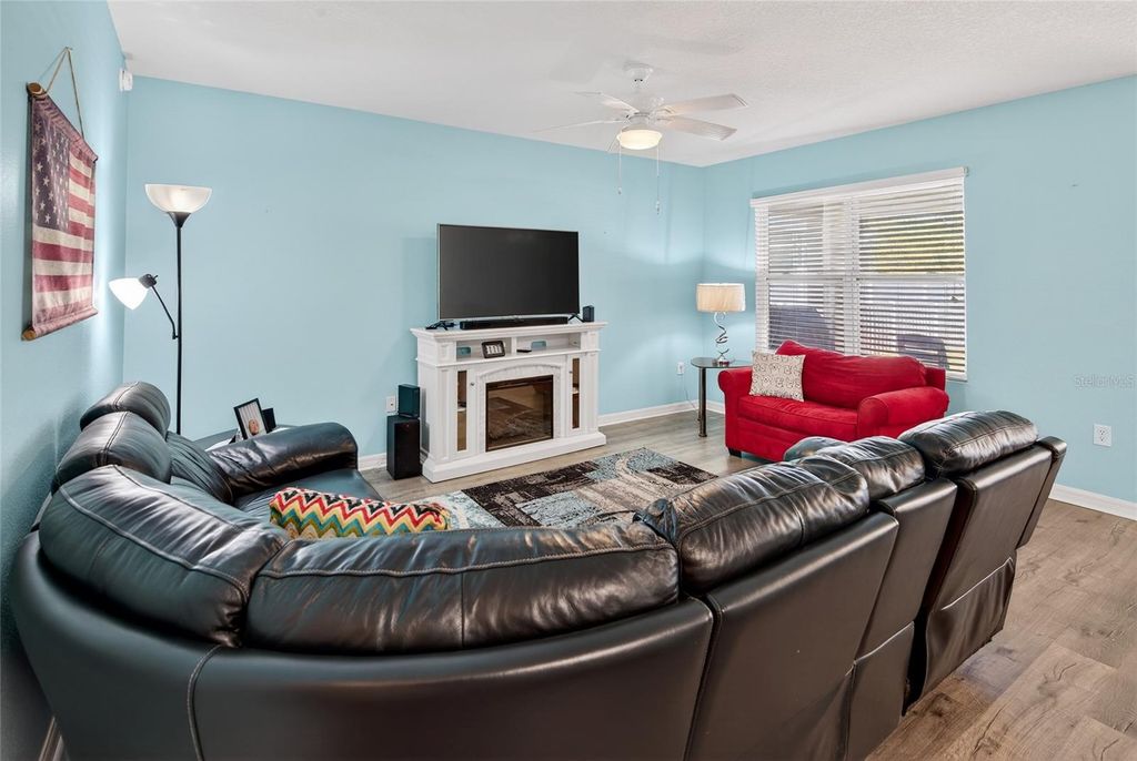 Image 10 of property listing at 113 FISHERMANS COVE DRIVE, Edgewater, FL 32141
